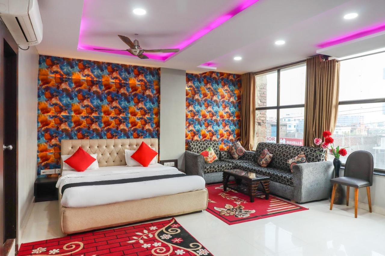 Capital O 70631 Hotel Dwarka International Darbhanga Экстерьер фото